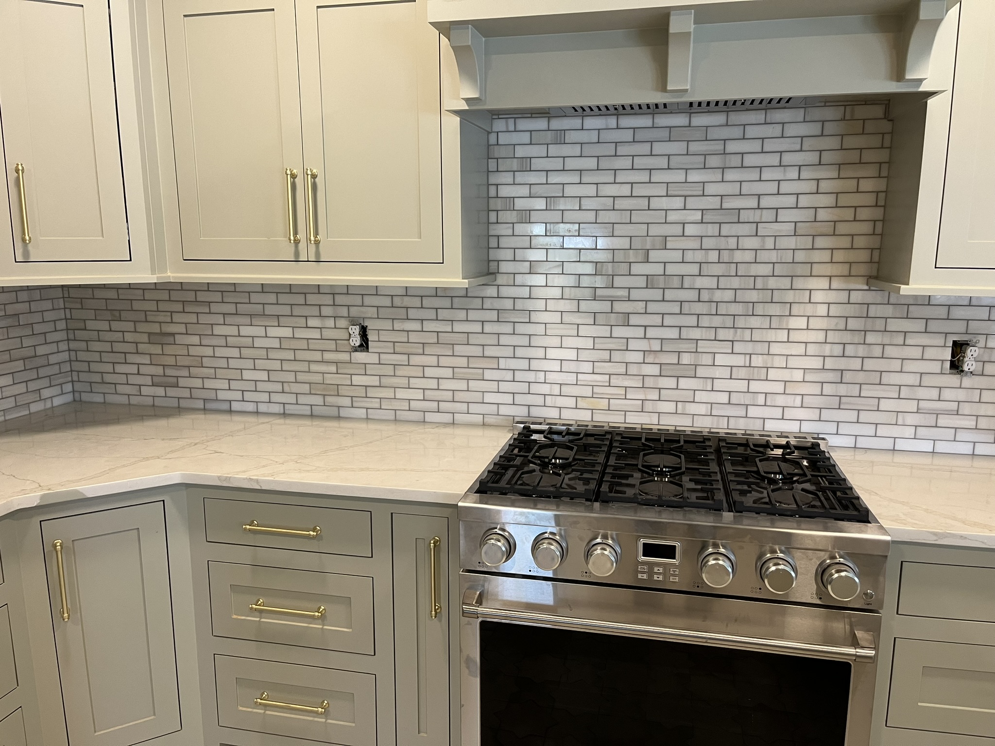 Kitchen tile floor and backsplash installation in Northwest Arkansas